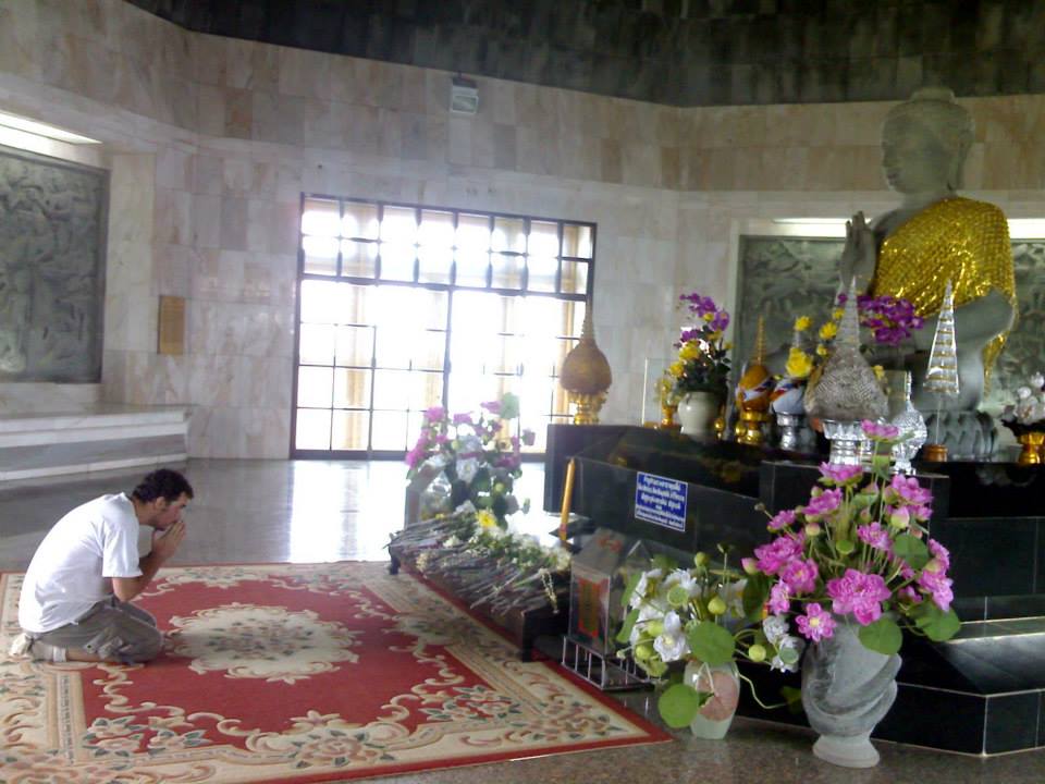 Timon Chang Mai Temple Meditation